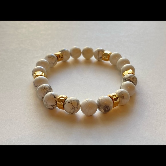 Womens bracelet - Picture 1 of 3